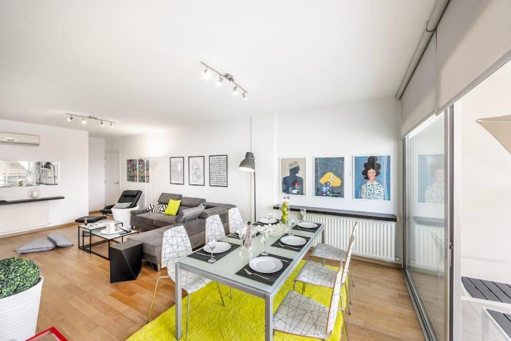 Luxurious Bright & Stylish 2Br With Office In Nicosia Nicósia Exterior foto