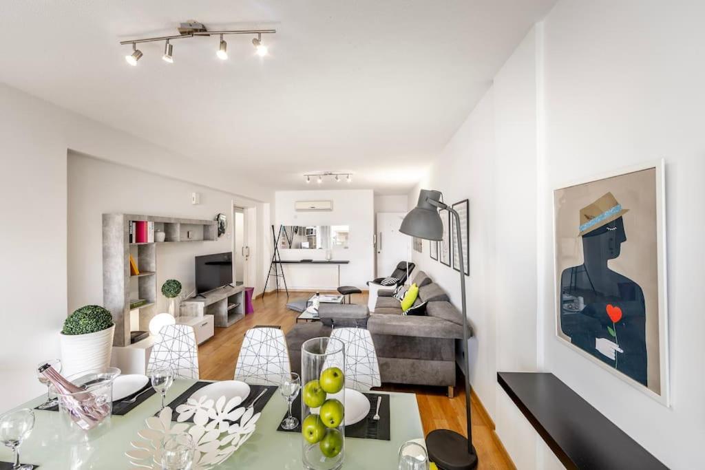 Luxurious Bright & Stylish 2Br With Office In Nicosia Nicósia Exterior foto